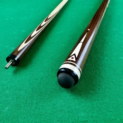 Більярдний кий, 8 довгих вирізів, інкрустаційний трикутник Лутського з розового дерева изображение