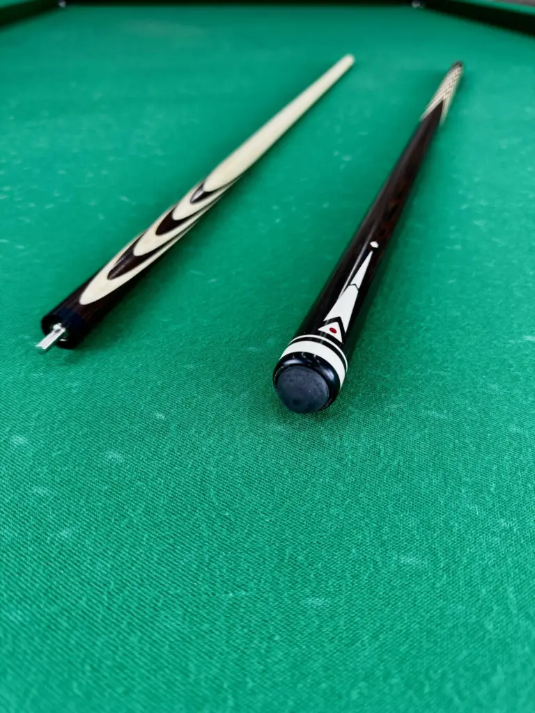 Бильярдный кий 8 запилов Венге Алексей Арыванюк инкрустация (3)|Бильярдный кий 8 запилов Венге Алексей Арыванюк инкрустация (1)|Бильярдный кий 8 запилов Венге Алексей Арыванюк инкрустация (2)