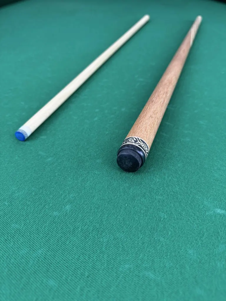 bilyardnyj-kij-as-yunior-4-zapila-lajsvud-2-scaled