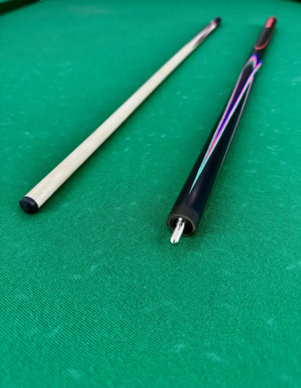 bilyarnyj-kij-czvetok-popugaj-chernyj-sinij-zelenyj-malinovyj-grab-4-luchevoj-napryazhennyj-as-2-scaled