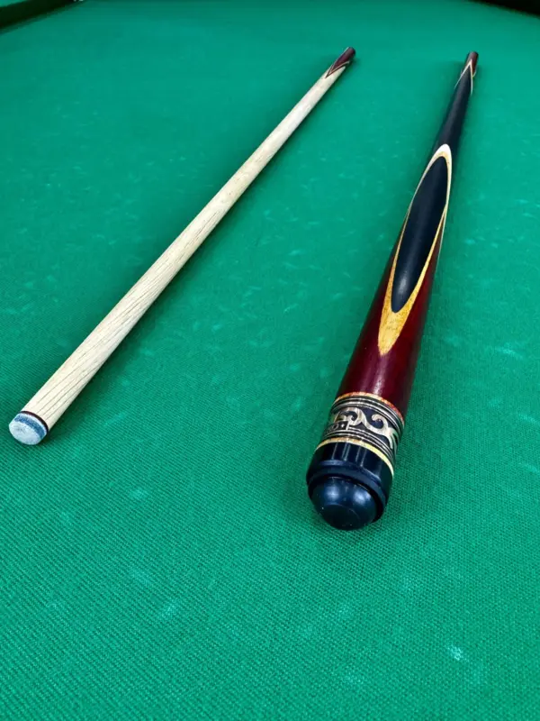 Білярдний-кий-марс-черний-граб-амарілло-падук-1ШТТ-3-луска