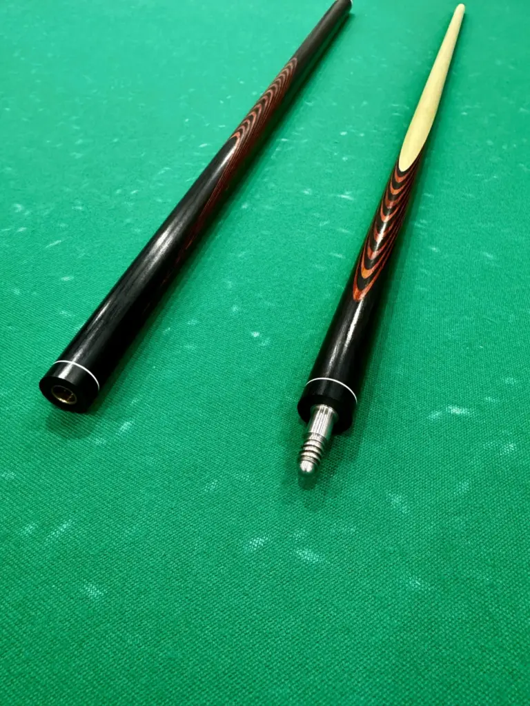 Бильярдный кий супер люкс 20 запилов черный граб+падук (2)|Бильярдный кий супер люкс 20 запилов черный граб+падук (1)|Бильярдный кий супер люкс 20 запилов черный граб+падук (3)|Бильярдный кий супер люкс 20 запилов черный граб+падук (4)|1635166772768148-scaled|1635166771527169-scaled|1635166772224091-scaled|1635166773150537-scaled