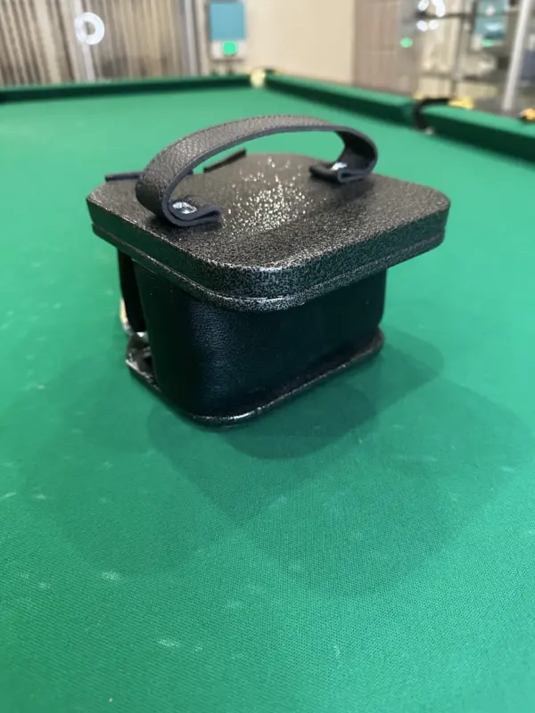 bilyardnyj-trenazher-svoyak-chernyj-meshochek-4-scaled-2