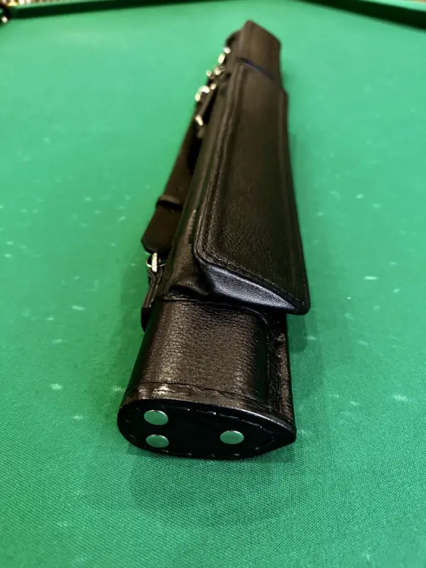 chehol-dlya-kiya-sport-m-chernyj-kozhanyj-5-scaled-2