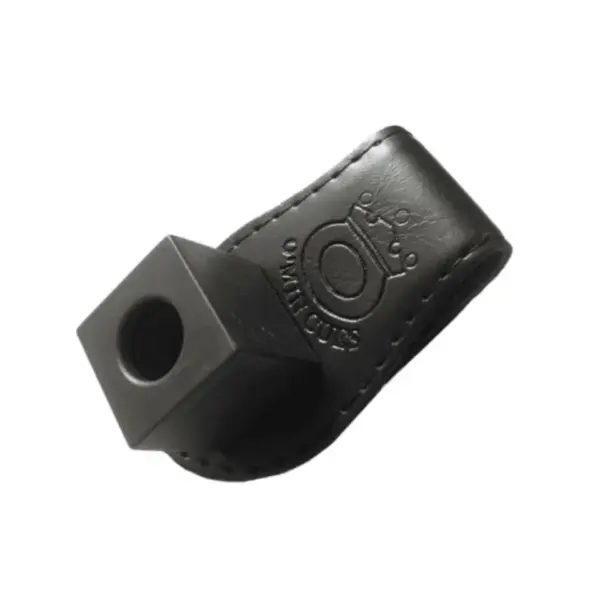 Держатель для мела Omin магнитный кожаный Клипса 1шт.|Держатель для мела Omin магнитный кожаный Клипса 1шт. (2)|Держатель для мела Omin магнитный кожаный Клипса 1шт. (2)|Держатель для мела Omin магнитный кожаный Клипса 1шт.