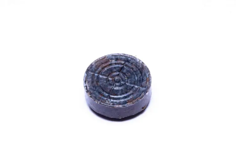 naklejka-dlya-bilyardnogo-kiya-vitaliya-griza-belaya-2-scaled-2