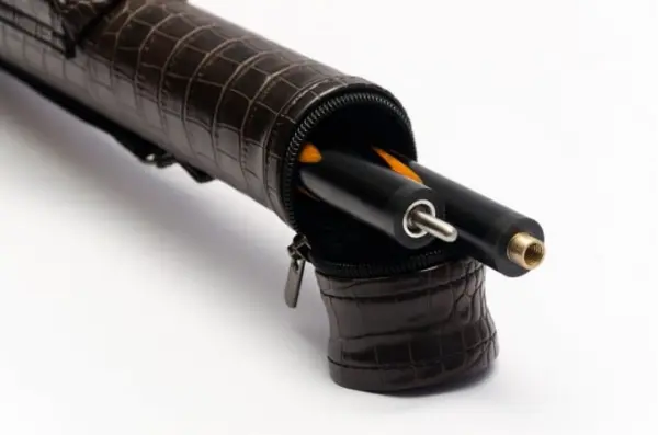 tubus-dlya-bilyardnogo-kiya-s-karmanom-zmejka-krokodil-shokolad-1sht-4